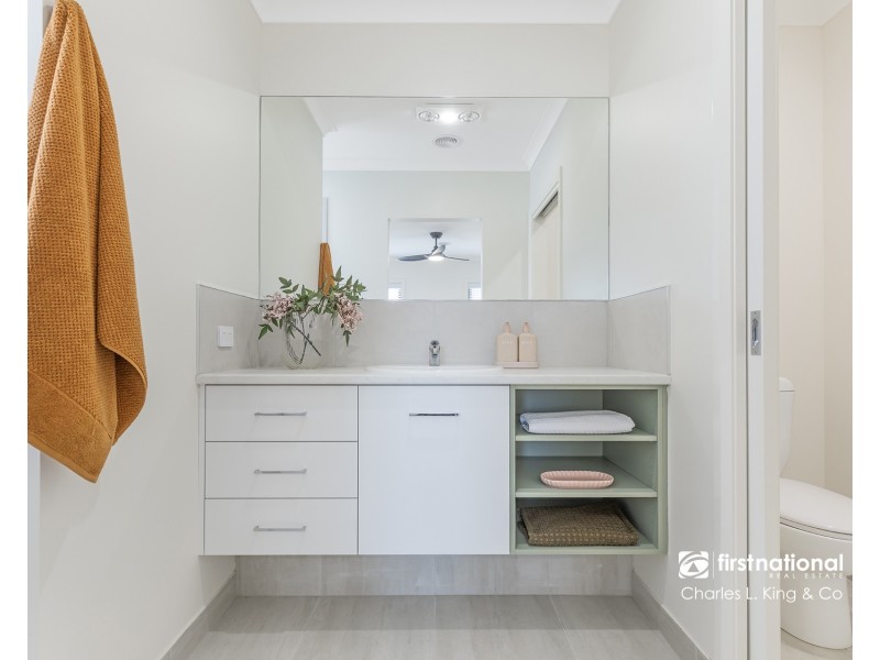 35 Maker Parade, Echuca VIC 3564