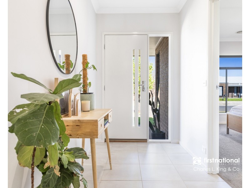8 Lincoln Crescent, Echuca VIC 3564