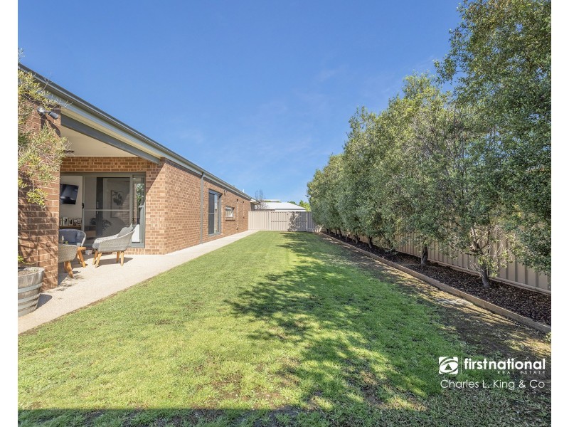 8 Lincoln Crescent, Echuca VIC 3564