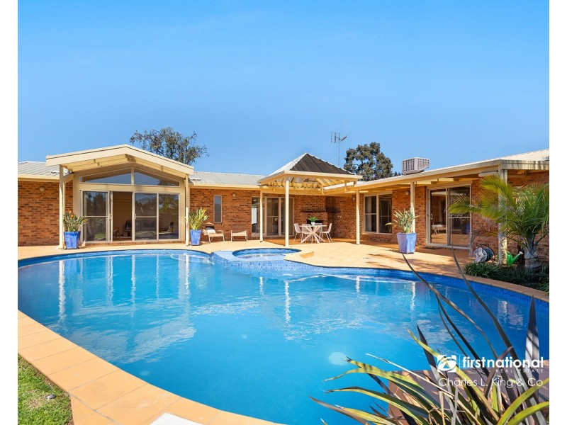 8 Rosendale Court, Echuca VIC 3564