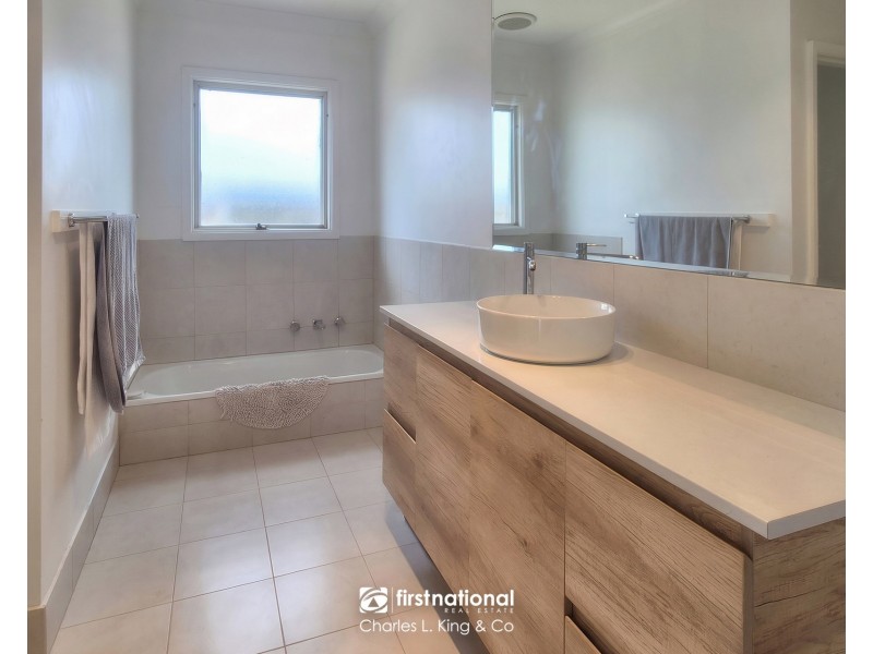 37 McKenzie Street, Echuca VIC 3564