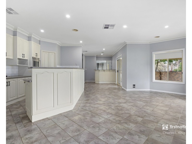 11 Kilkerrin Drive, Moama NSW 2731