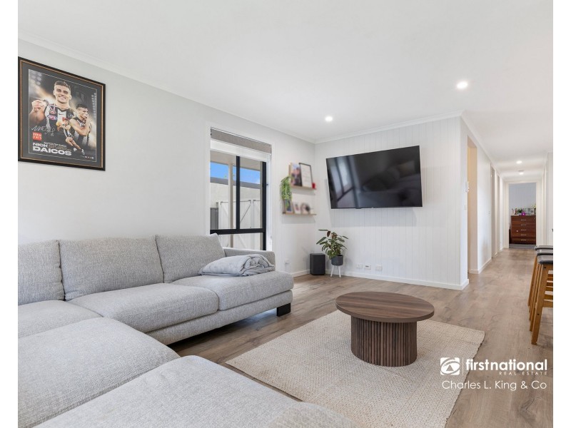 61 Campaspe Esplanade, Echuca VIC 3564