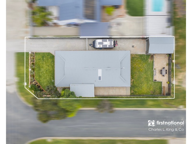 61 Campaspe Esplanade, Echuca VIC 3564