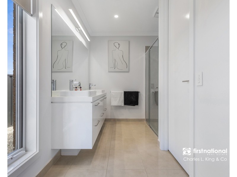 16 Currawong Circuit, Moama NSW 2731