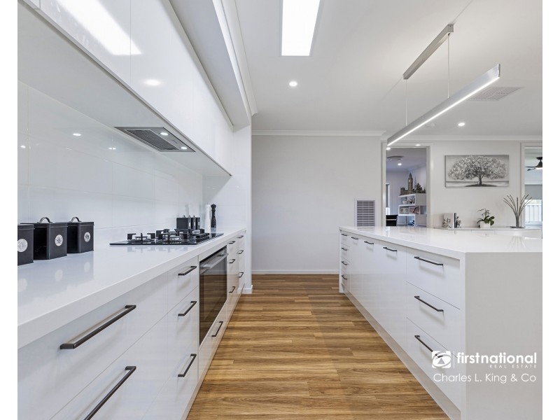 16 Currawong Circuit, Moama NSW 2731