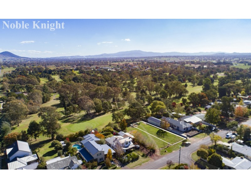 1/51 Elvins Street, Mansfield VIC 3722