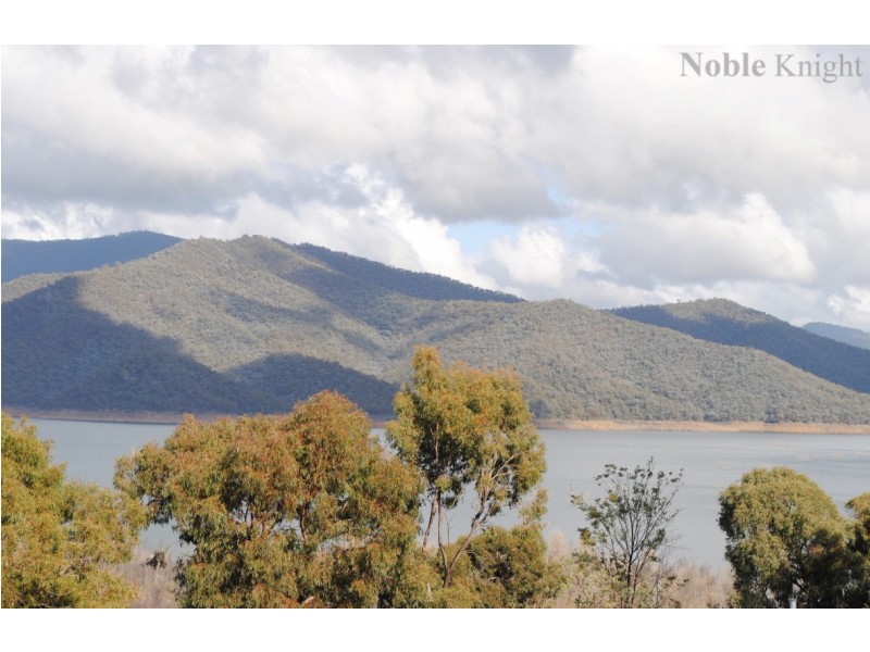 7 Goughs Point Way, Mountain Bay VIC 3723