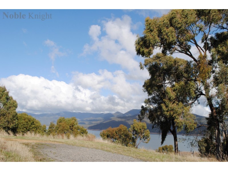 7 Goughs Point Way, Mountain Bay VIC 3723