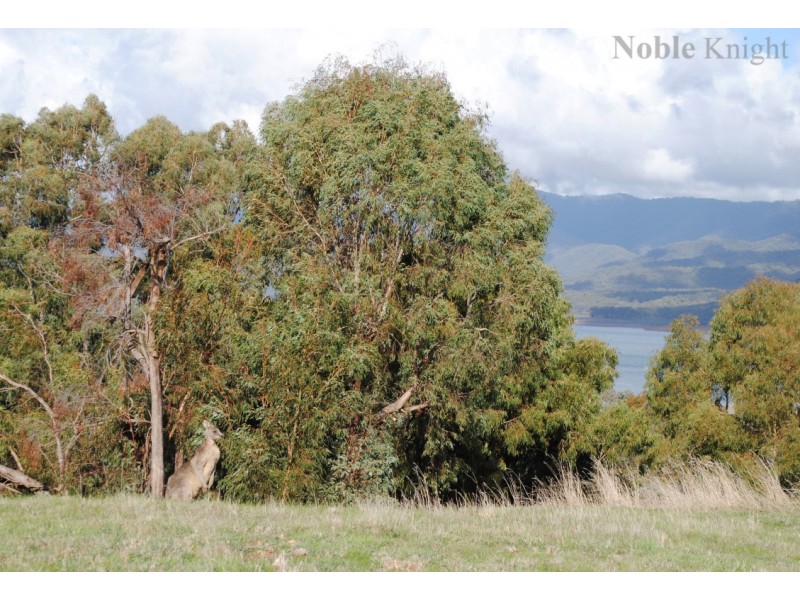 7 Goughs Point Way, Mountain Bay VIC 3723