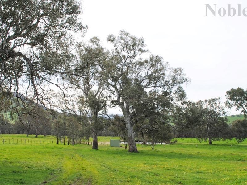 400 Howes Creek Road, Mansfield VIC 3722