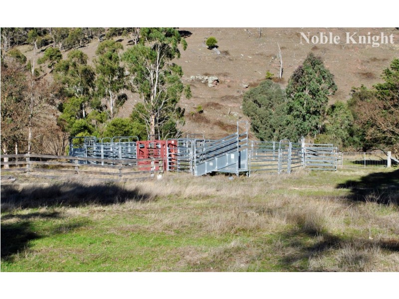 654 Blue Range Road, Mansfield VIC 3722