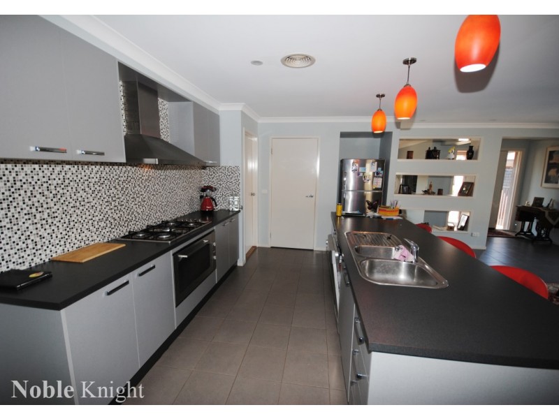 68 Cambridge Drive, Mansfield VIC 3722