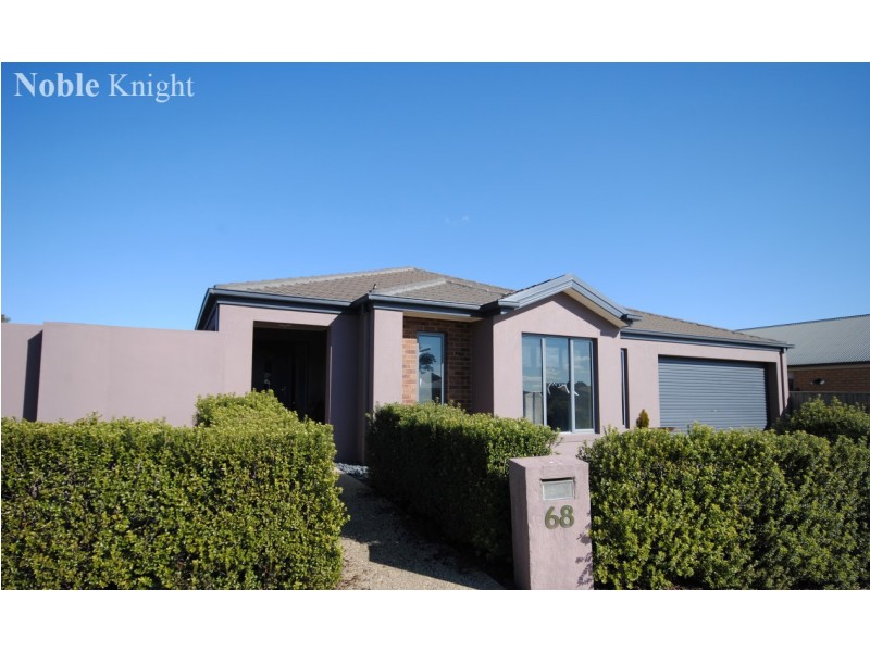 68 Cambridge Drive, Mansfield VIC 3722