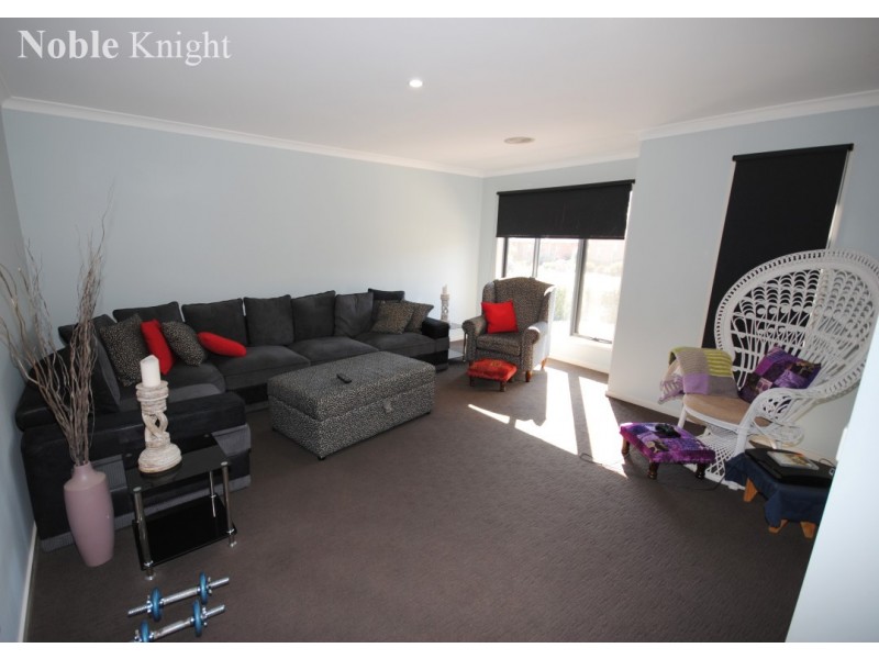68 Cambridge Drive, Mansfield VIC 3722