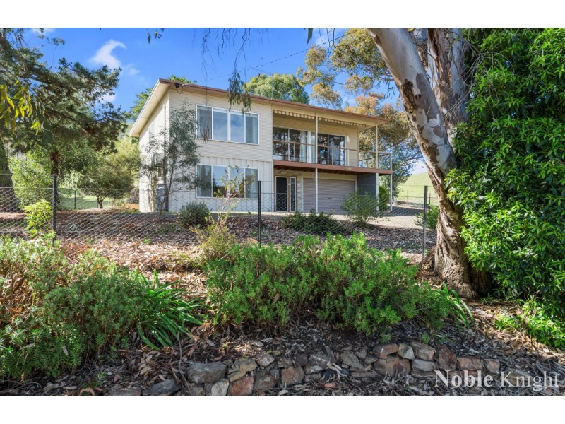 81 James Street, Bonnie Doon VIC 3720