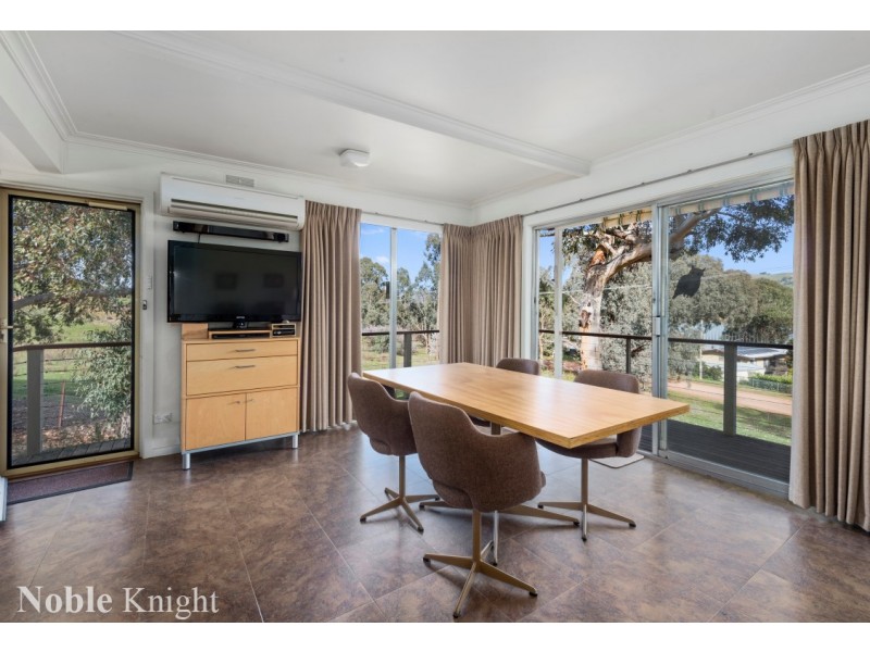 81 James Street, Bonnie Doon VIC 3720