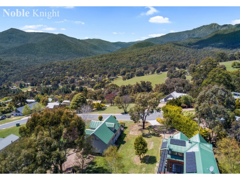 4 Telemark Court, Merrijig VIC 3723