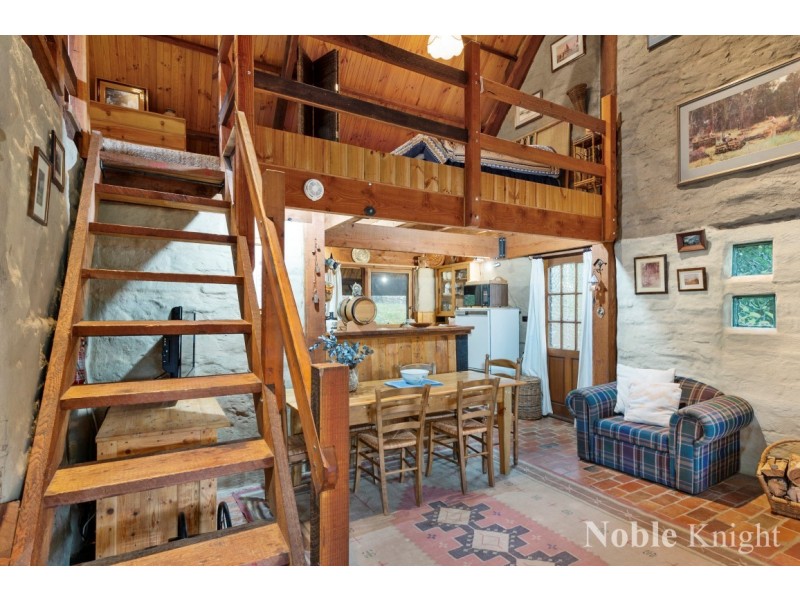 18 Rosella Street, Sawmill Settlement VIC 3723