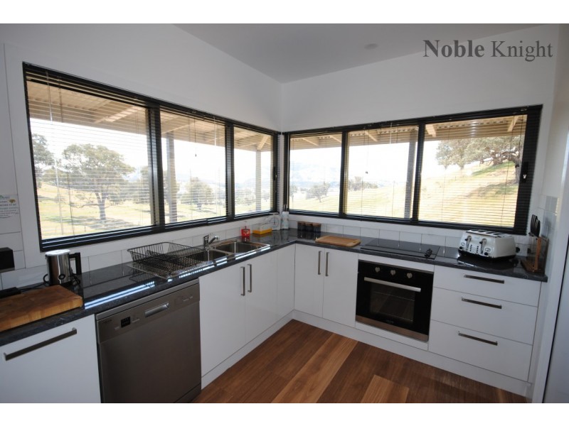 94 O’Hanlon Road, Mansfield VIC 3722