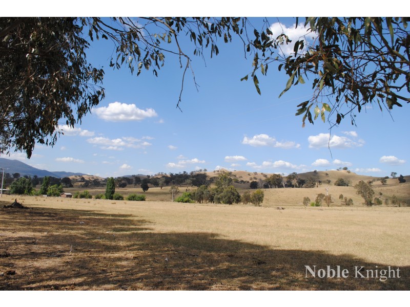 2/90 Lockharts Road, Bonnie Doon VIC 3720