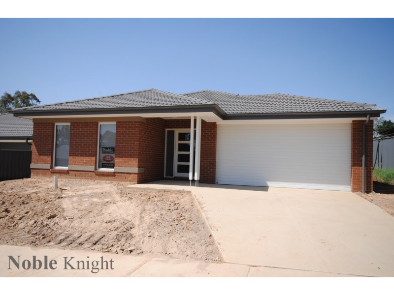 7 Peak Court, Mansfield VIC 3722