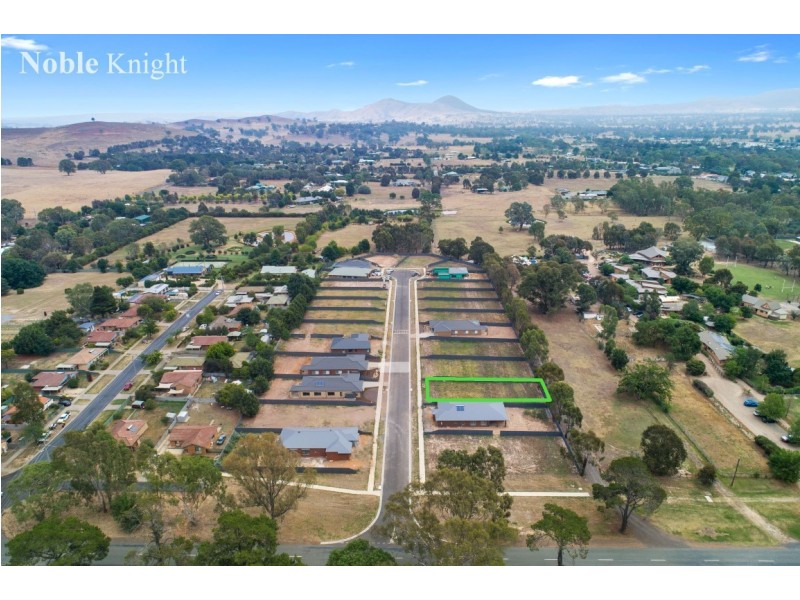 6 Peak Court, Mansfield VIC 3722
