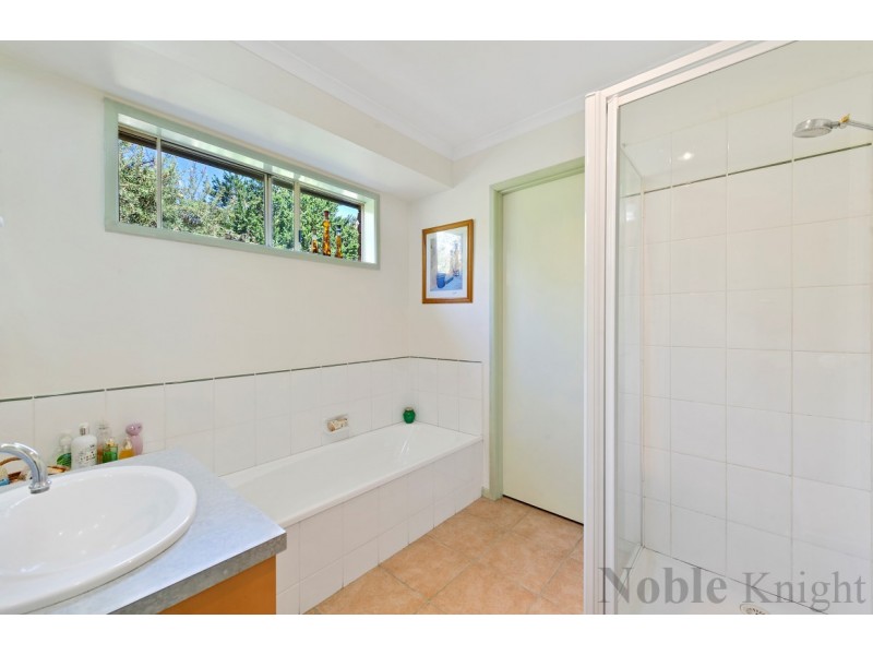 4 Highton Lane, Mansfield VIC 3722