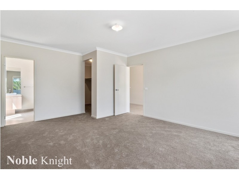 7 Peak Court, Mansfield VIC 3722