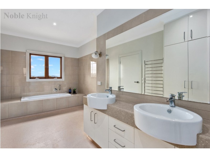 104 Bunstons Road, Tolmie VIC 3723