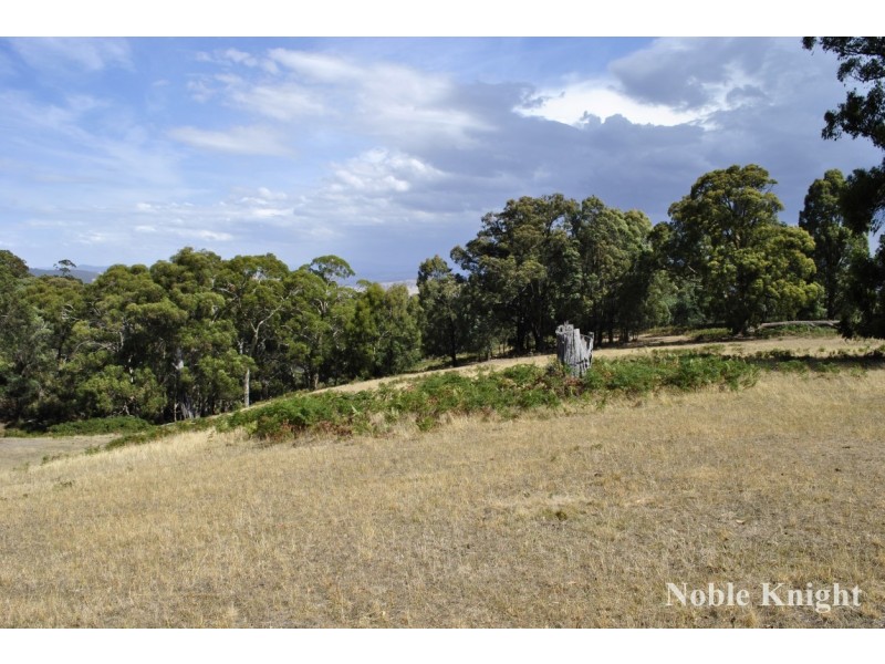 104 Bunstons Road, Tolmie VIC 3723