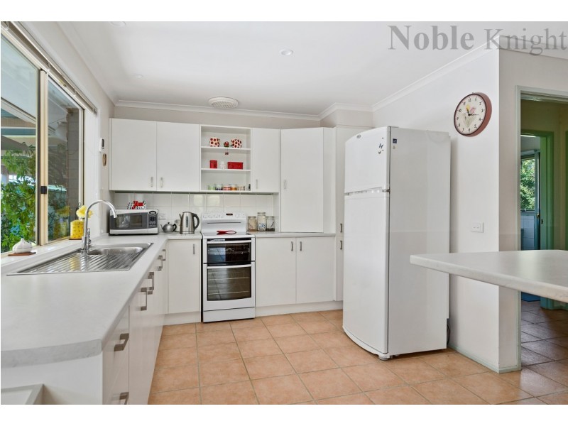 4 Highton Lane, Mansfield VIC 3722