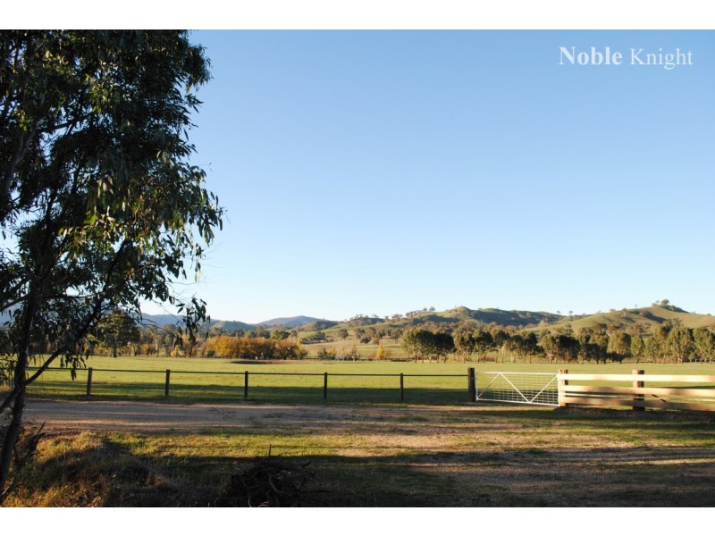 1/90 Lockharts Road, Bonnie Doon VIC 3720