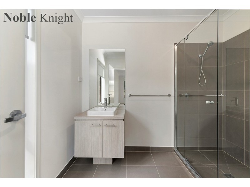 12 Peak Court, Mansfield VIC 3722