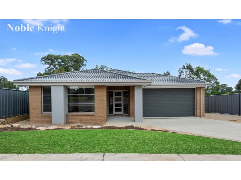 12 Peak Court, Mansfield VIC 3722