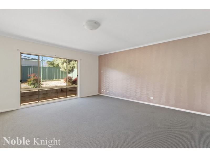 13 Cambridge Drive, Mansfield VIC 3722