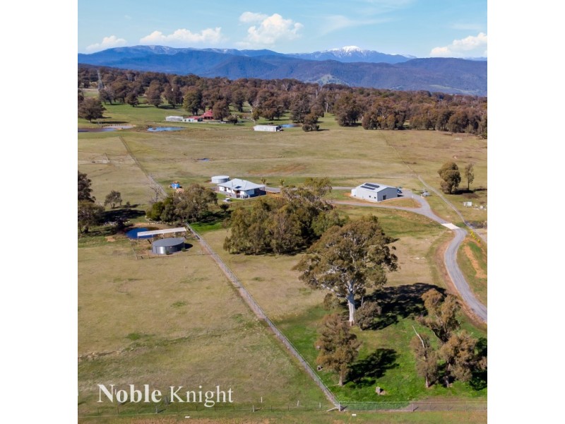 136 Ambrose Drive, Tolmie VIC 3723