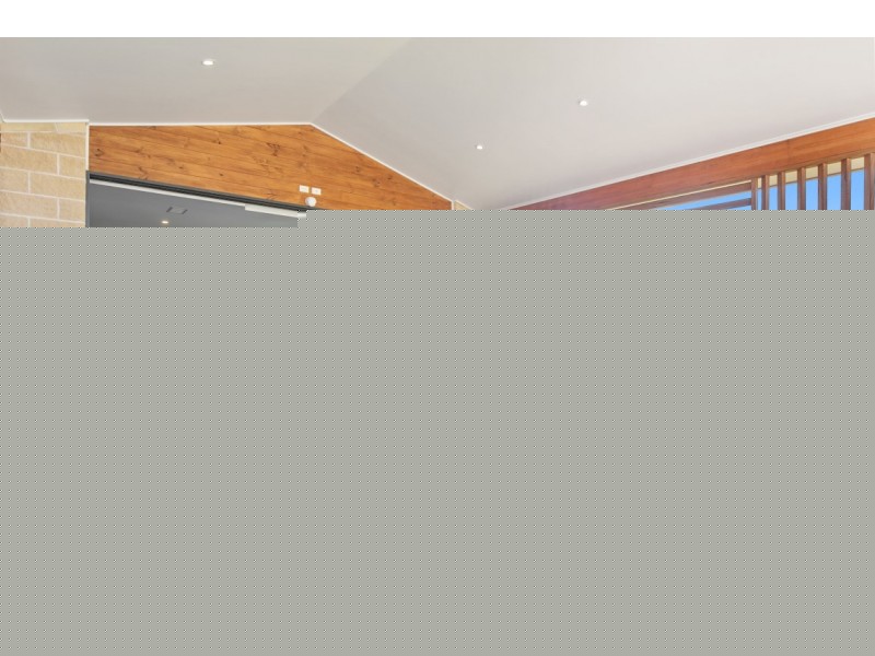 1 Village Court, Mansfield VIC 3722