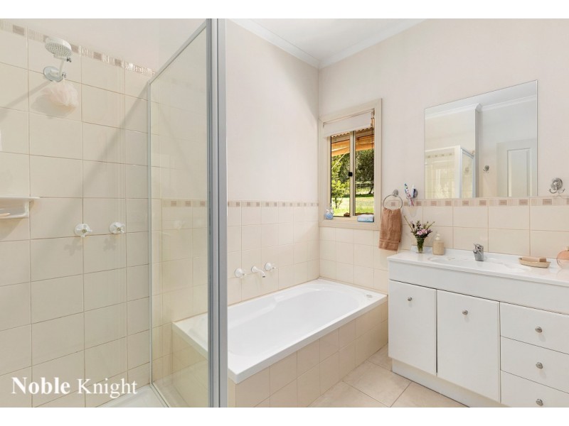 158 Bromfield Drive, Tolmie VIC 3723