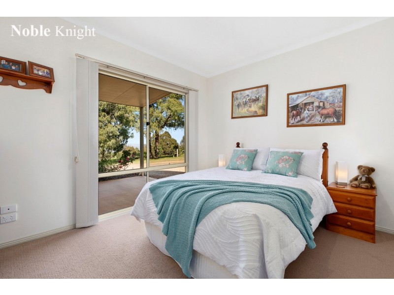 158 Bromfield Drive, Tolmie VIC 3723