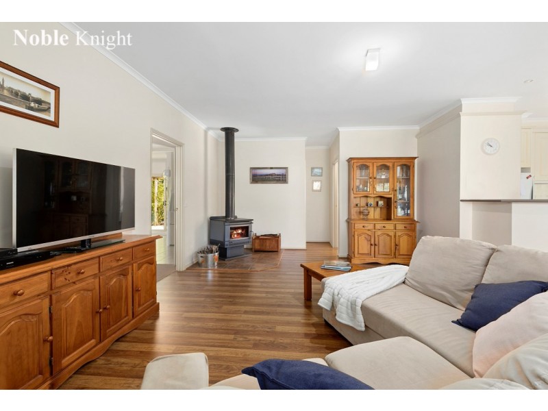 158 Bromfield Drive, Tolmie VIC 3723