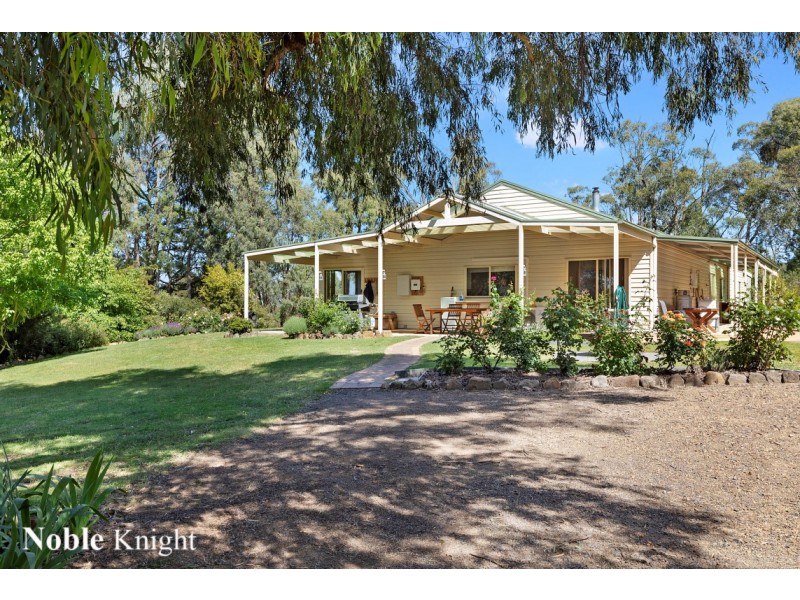 158 Bromfield Drive, Tolmie VIC 3723