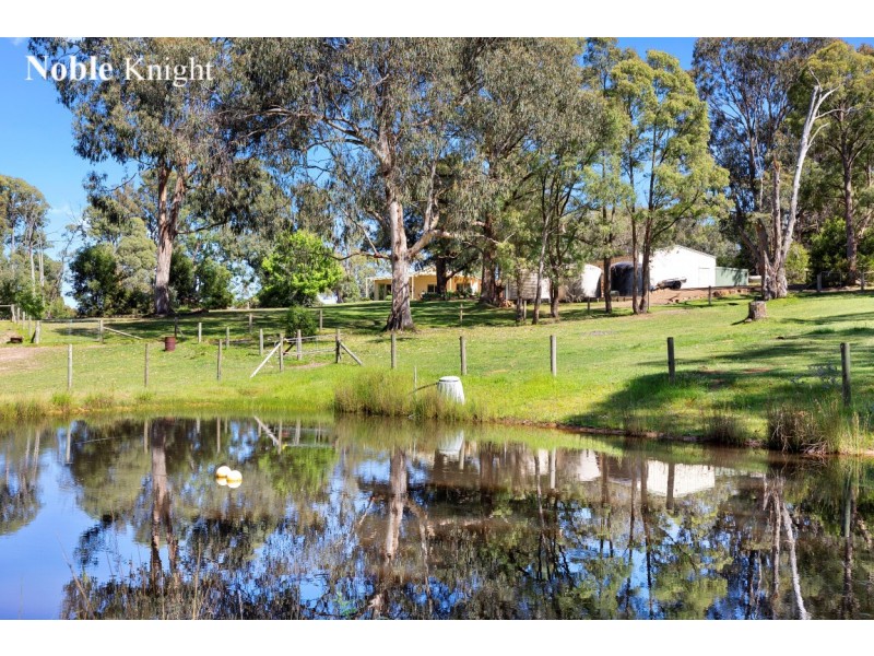 158 Bromfield Drive, Tolmie VIC 3723