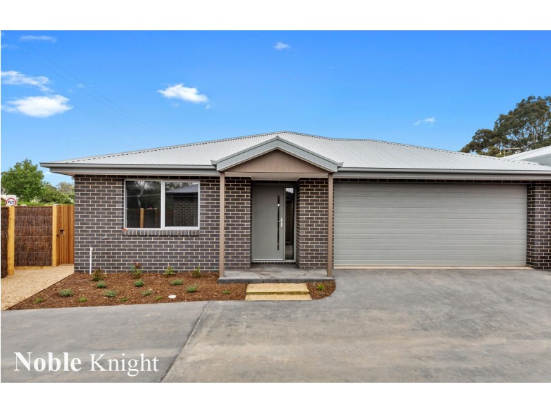 3/3  Highton Lane, Mansfield VIC 3722