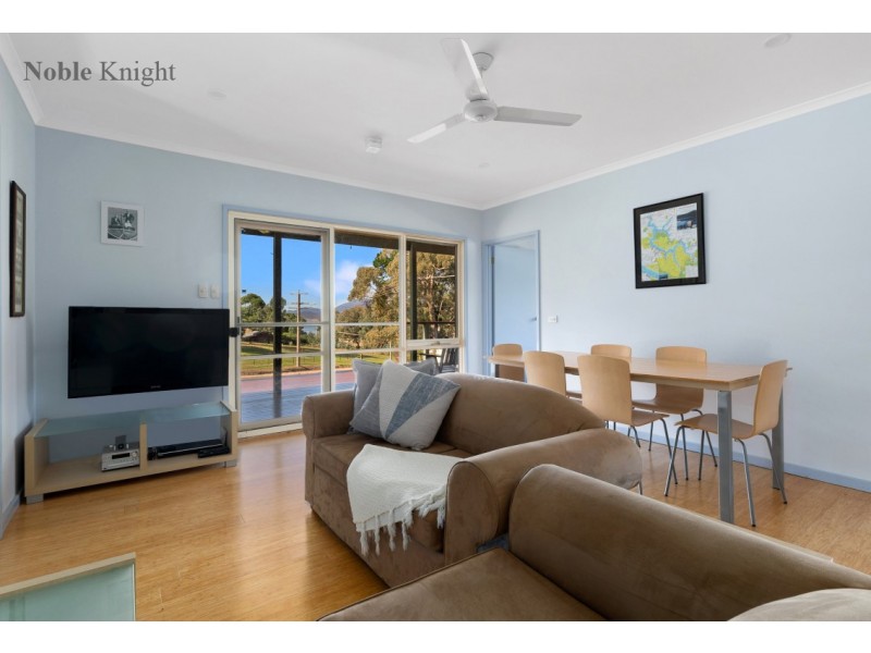 2 Catherine Street, Goughs Bay VIC 3723