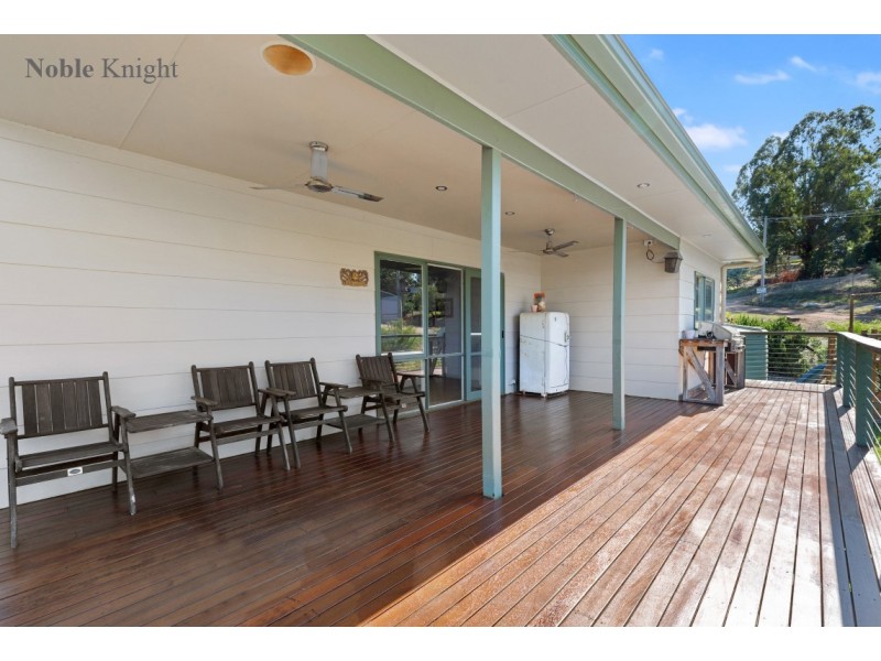 2 Catherine Street, Goughs Bay VIC 3723