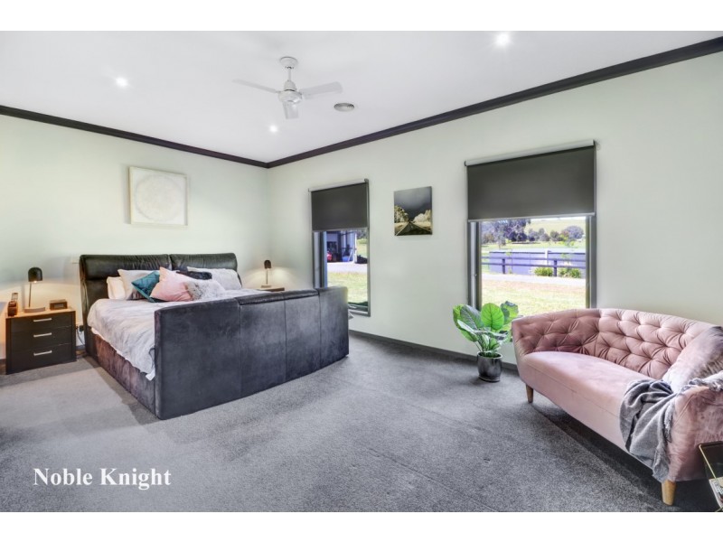 35 High Vista Court, Mansfield VIC 3722