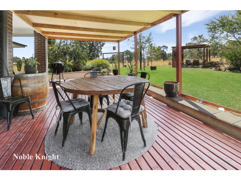 35 High Vista Court, Mansfield VIC 3722