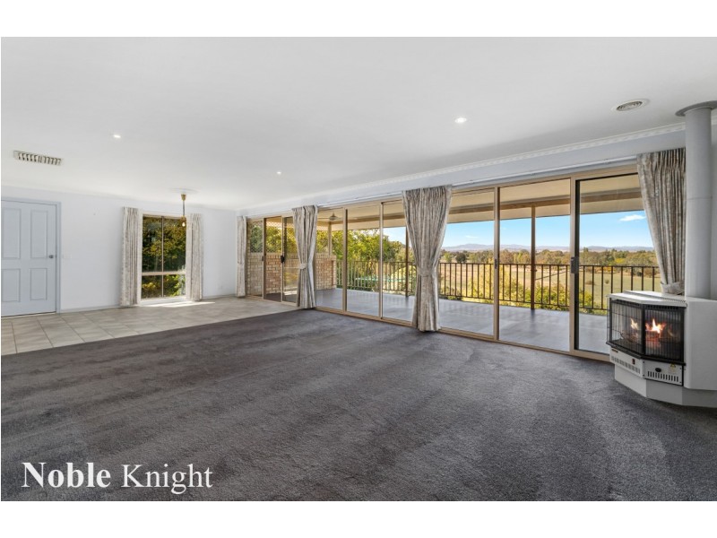 28 Somerset Crescent, Mansfield VIC 3722