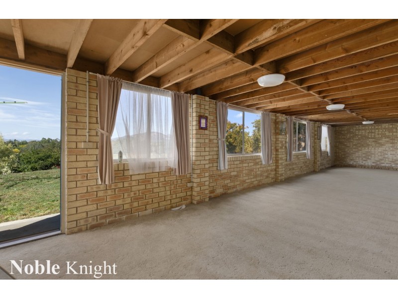 28 Somerset Crescent, Mansfield VIC 3722